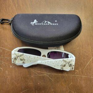 Montana West White Pistols Sun Glasses